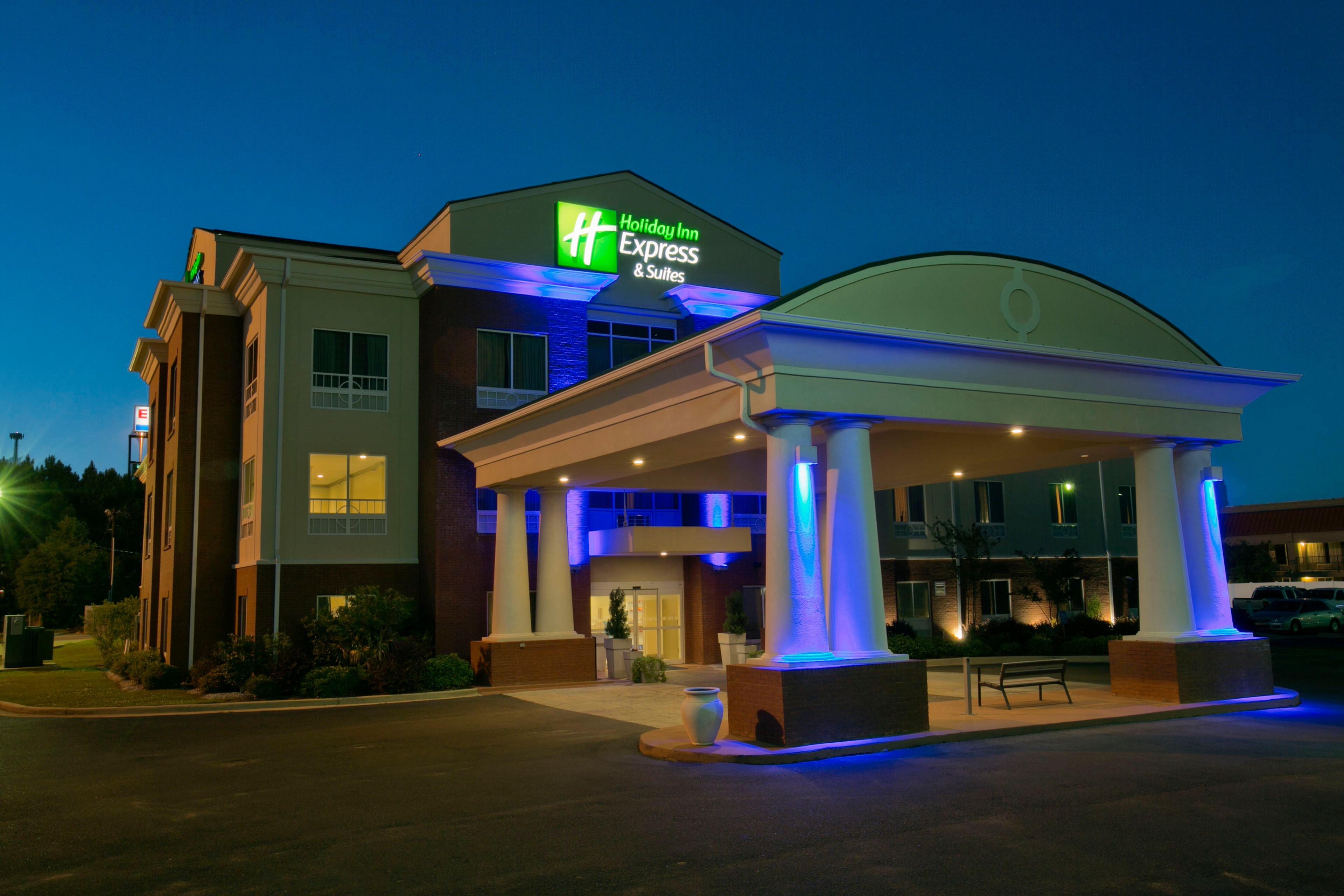 Holiday Inn Express & Suites Brookhaven By Ihg Екстер'єр фото