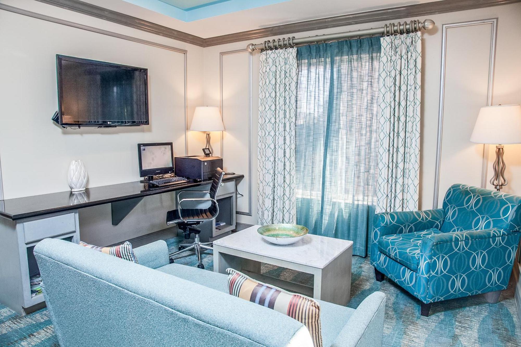 Holiday Inn Express & Suites Brookhaven By Ihg Екстер'єр фото