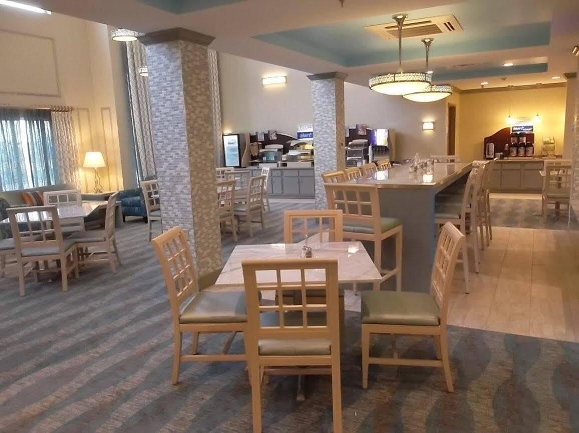 Holiday Inn Express & Suites Brookhaven By Ihg Екстер'єр фото