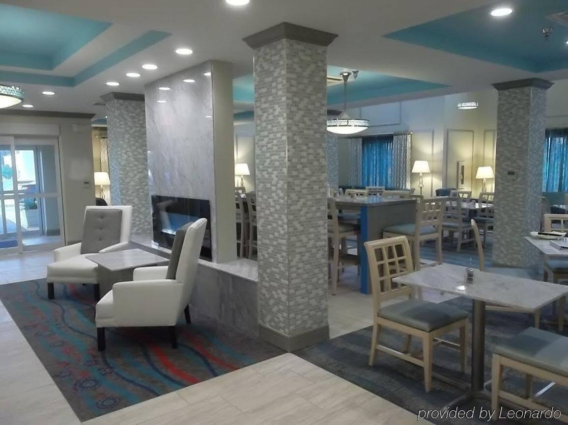 Holiday Inn Express & Suites Brookhaven By Ihg Екстер'єр фото